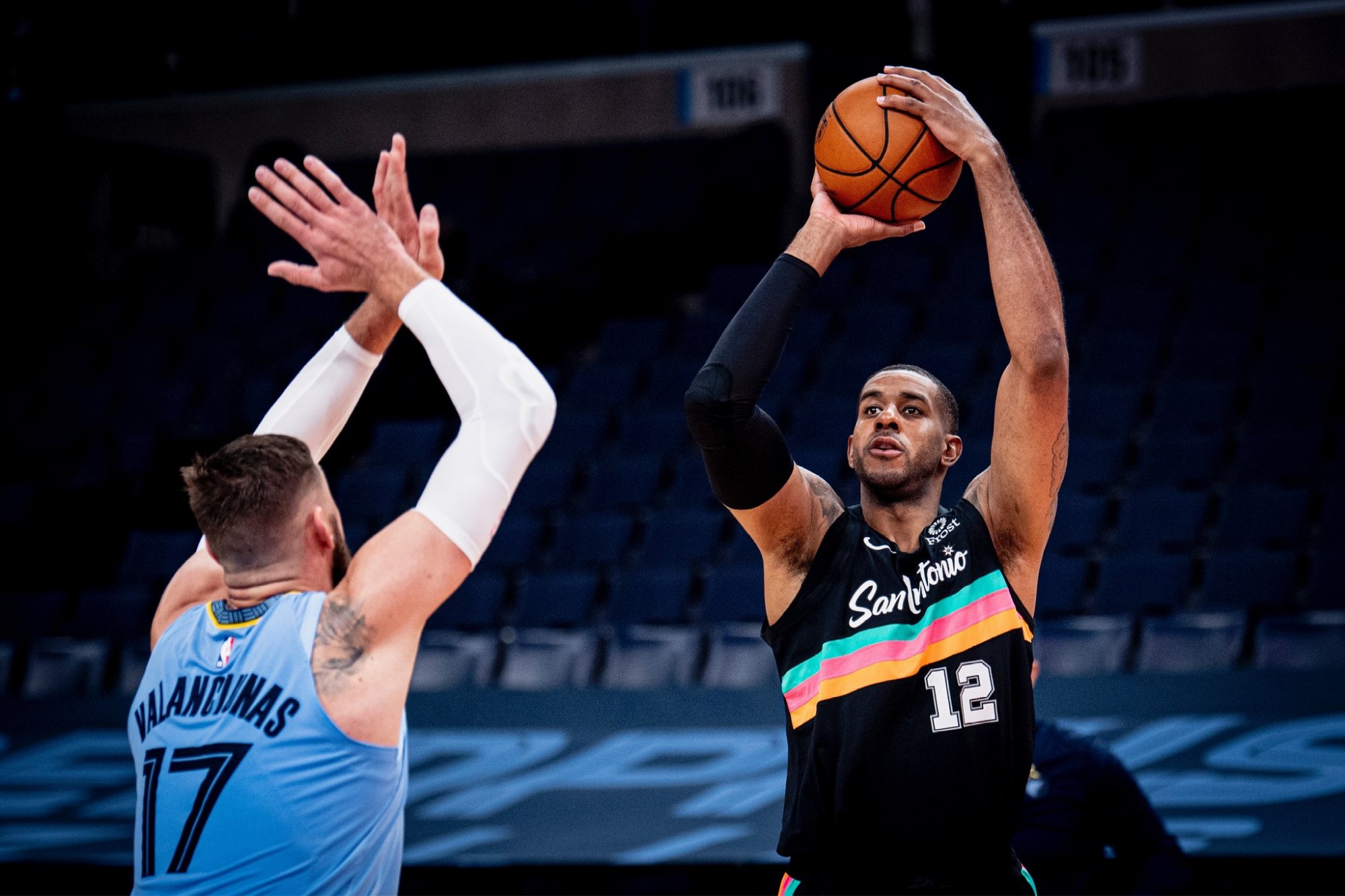 大场合挺身 大场合挺身