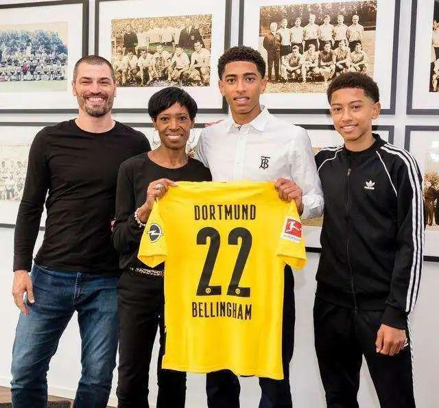 场指挥方面 场指挥方面